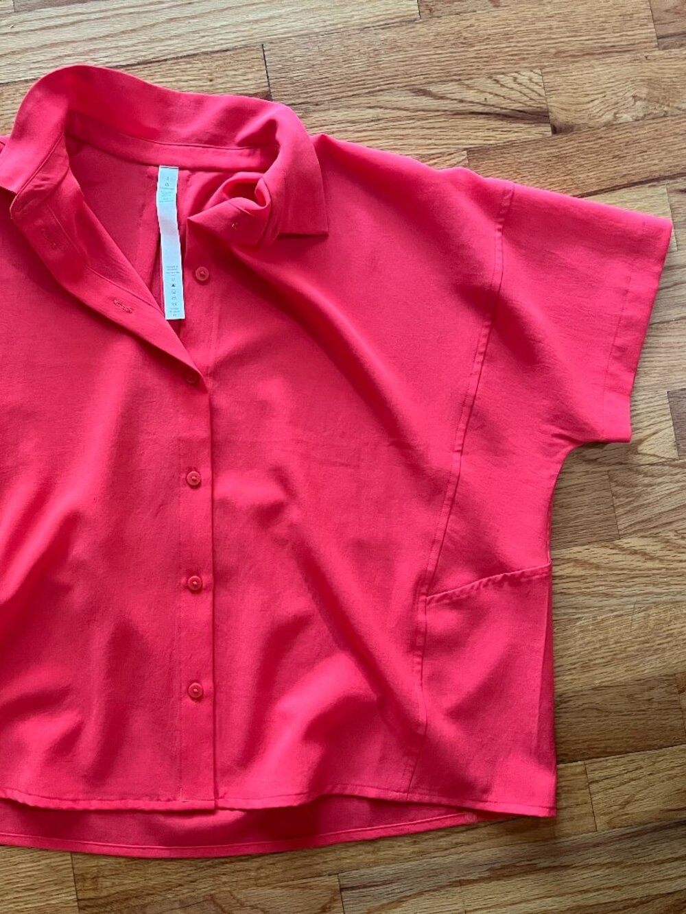 Bright Lululemon Blouse | Barely Worn | Sz 8 - Picture 2 of 2